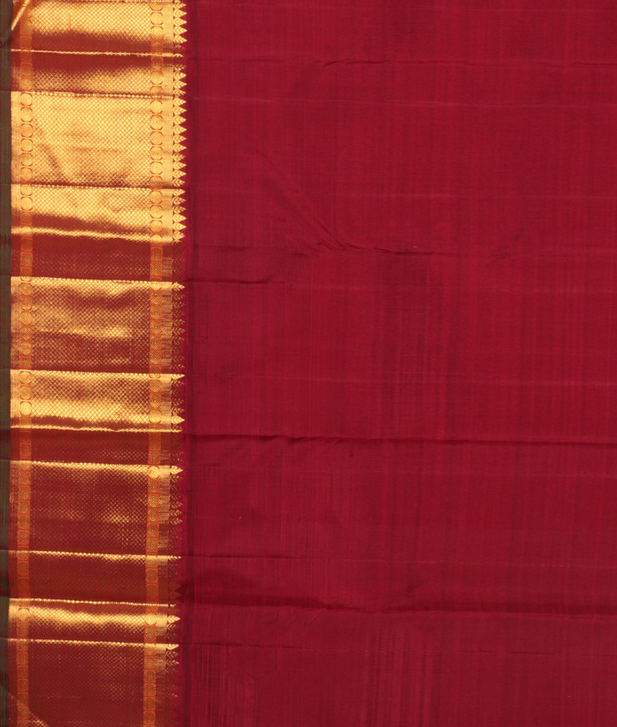 Cream Handwoven Kanjivaran Silk Saree T2395033