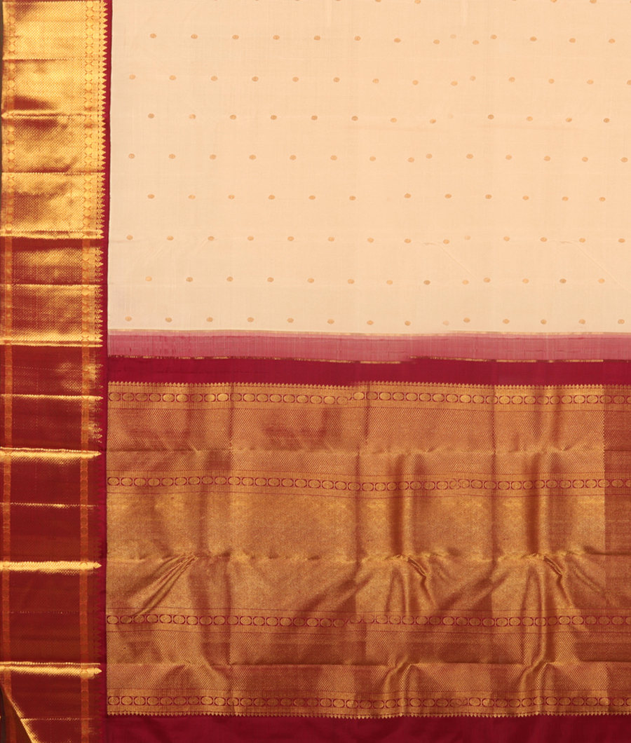 Cream Handwoven Kanjivaran Silk Saree T2395034