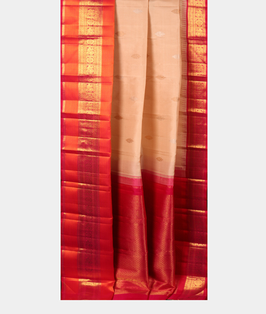 Cream Handwoven Kanjivaram Silk Saree T2574482