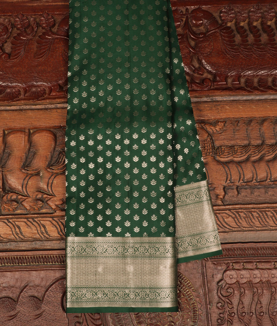 Dark Green Handwoven Kanjivaram Silk Saree T275362-image