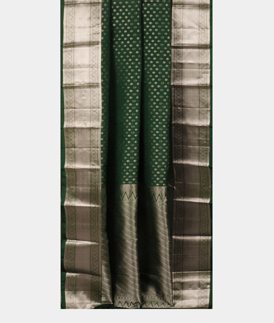 Dark Green Handwoven Kanjivaram Silk Saree T2753622