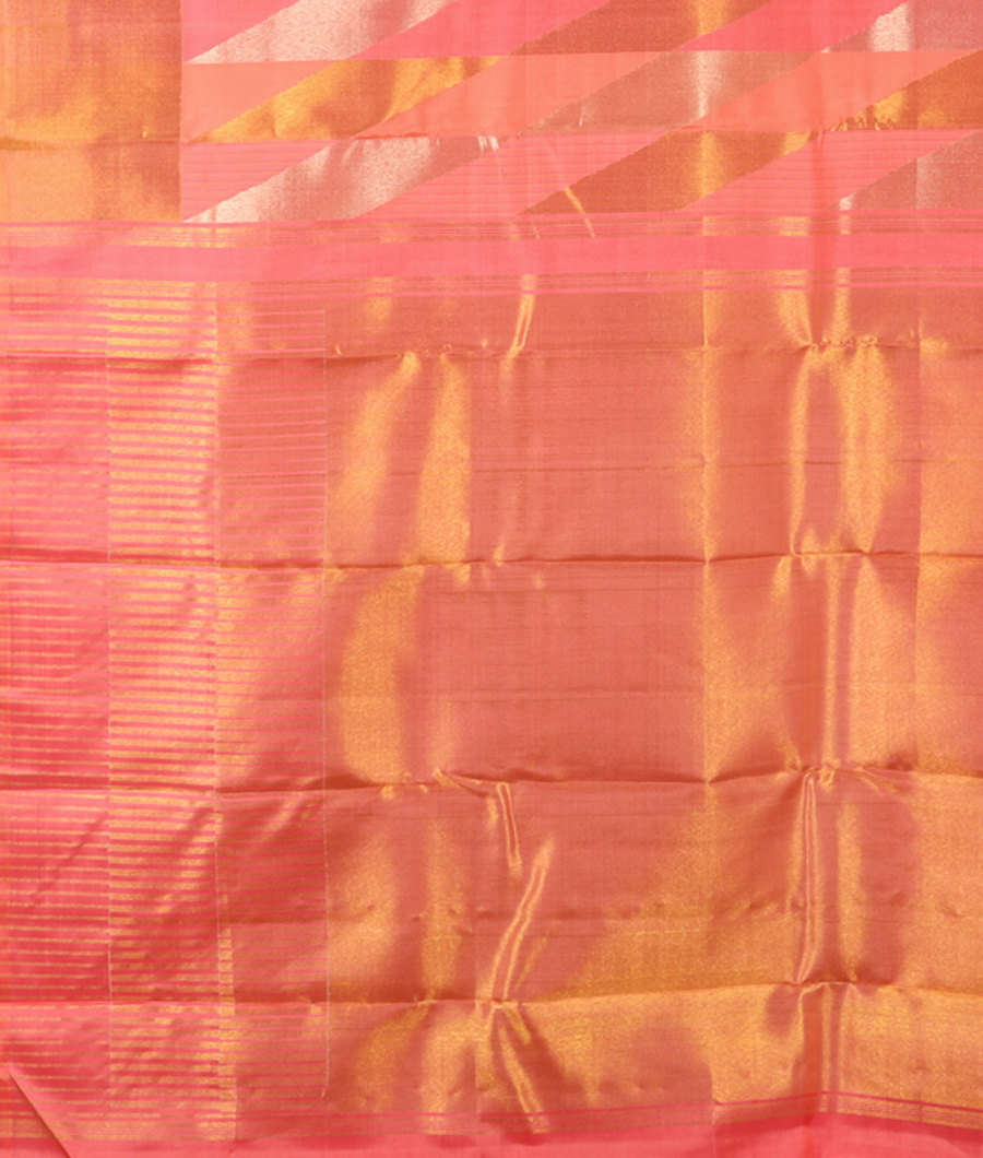 Peach Pink Handwoven Kanjivaram Silk Saree T2395194