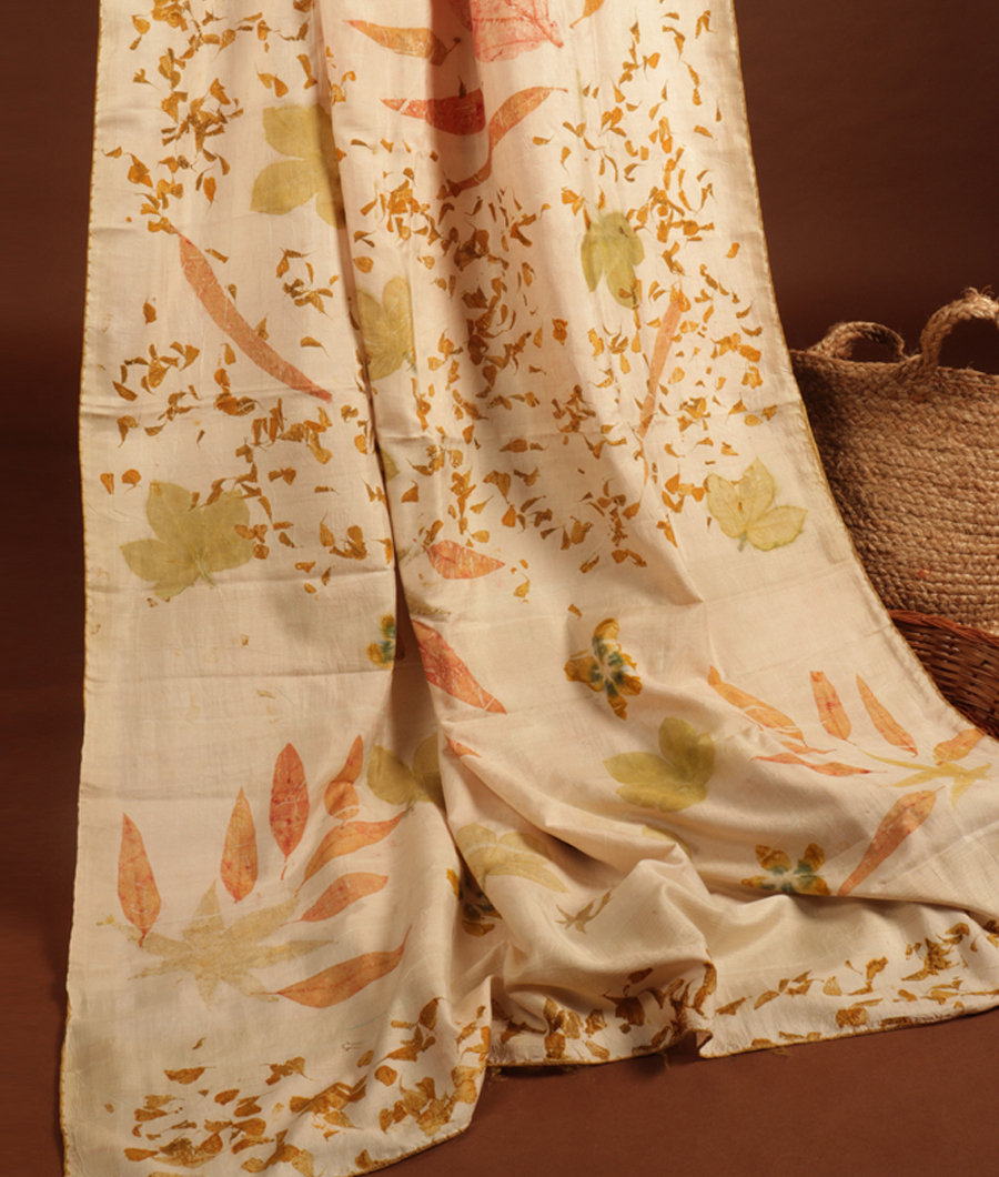 Off White Printed Silk Saree T289434-image