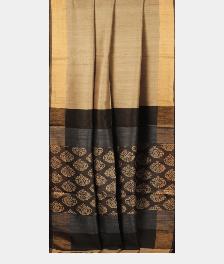 Grey Tussar Printed Saree T2898472