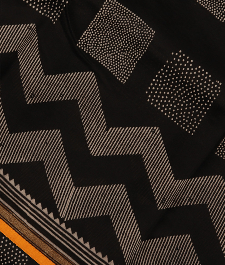 Black Soft Printed Cotton Saree T259892-image