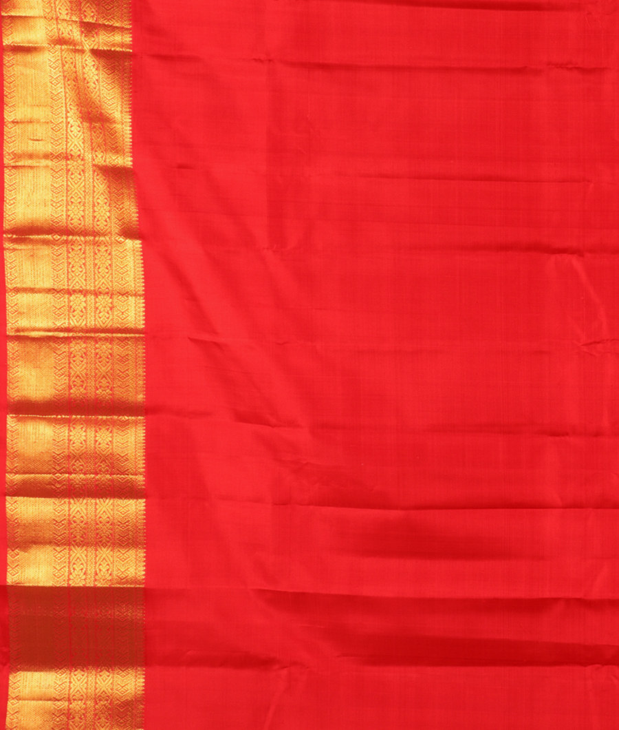Yellow Handwoven Kanjivaram Silk Pavadai T2987982
