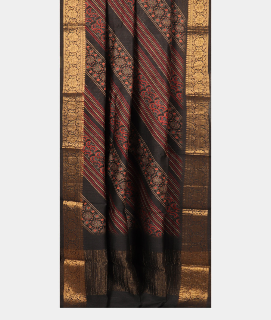 Grey Tussar Printed Saree T2981992