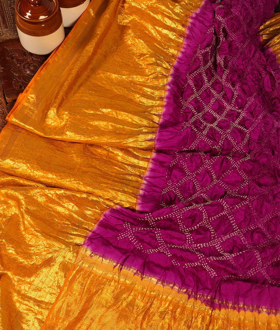 Light Purple Bandhani Kanjivaram Silk Saree T217121-image