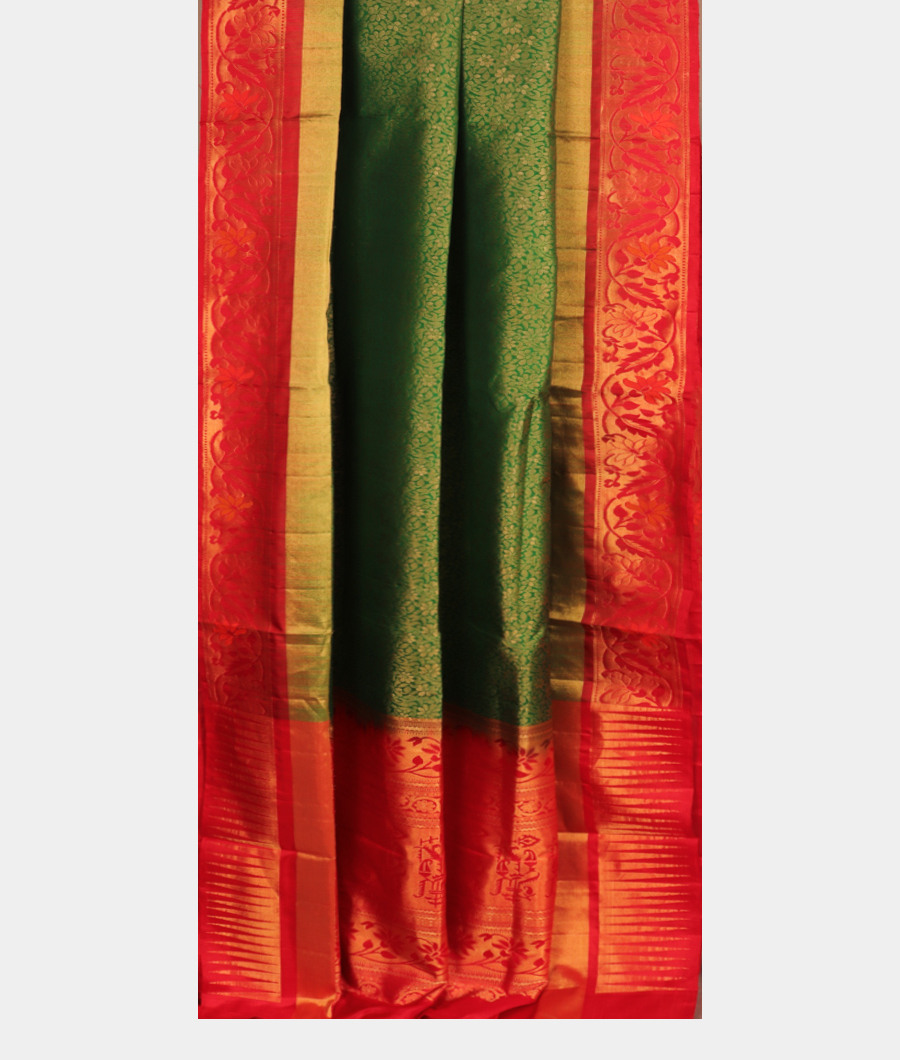 Green Soft Silk Saree T2758182