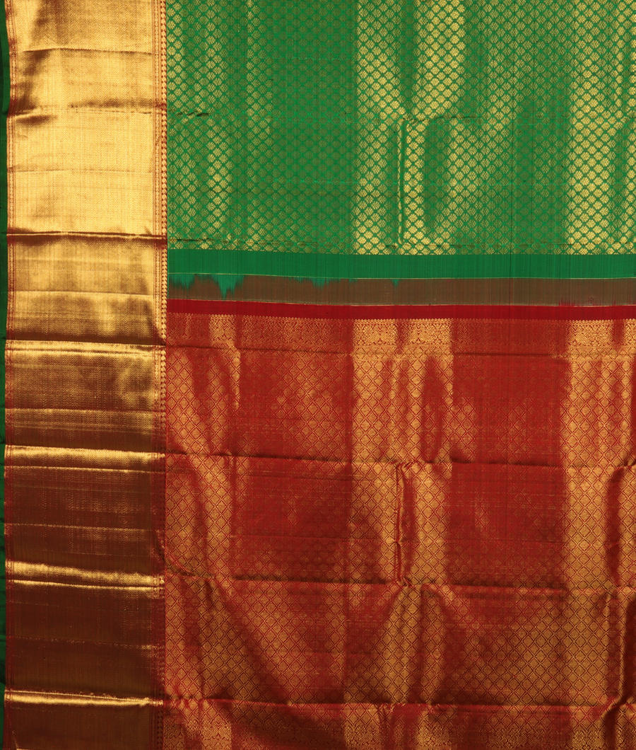 Green Handwoven Kanjivaram Silk Saree T2467624