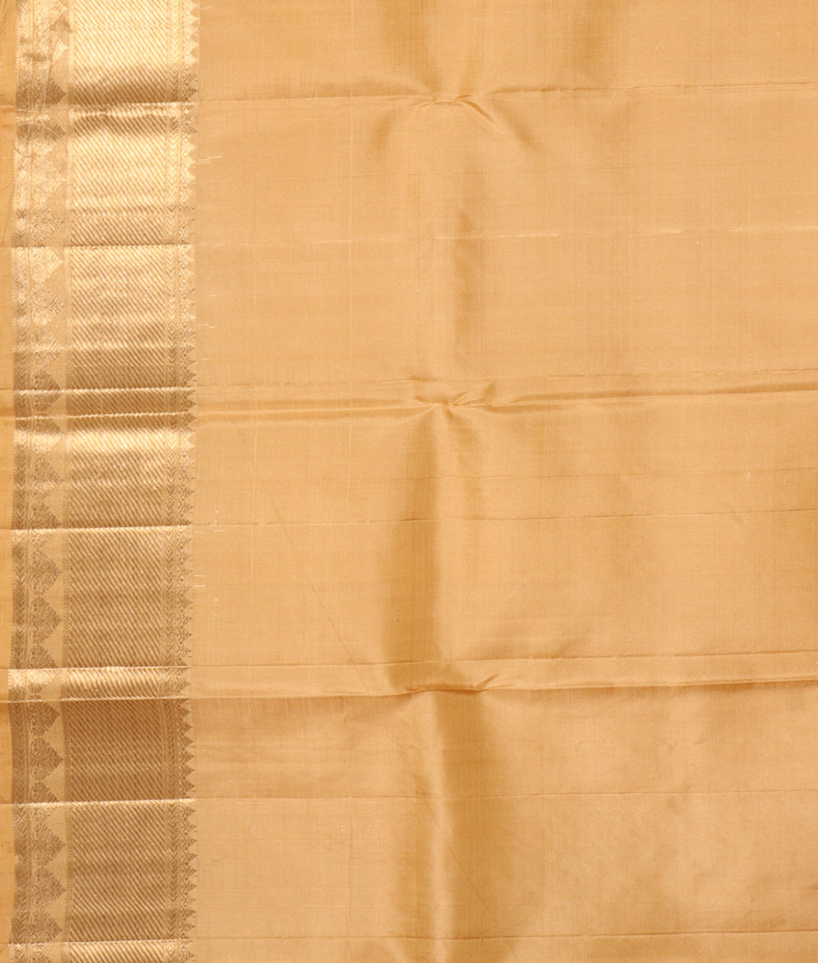 Cream Handwoven Kanjivaram Silk Saree T1918883