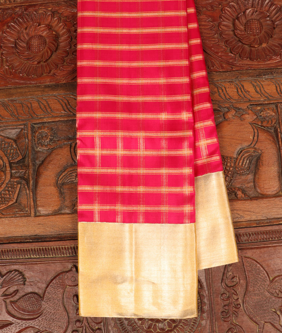 Magenta Handwoven Kanjivaram Silk Saree T266762-image