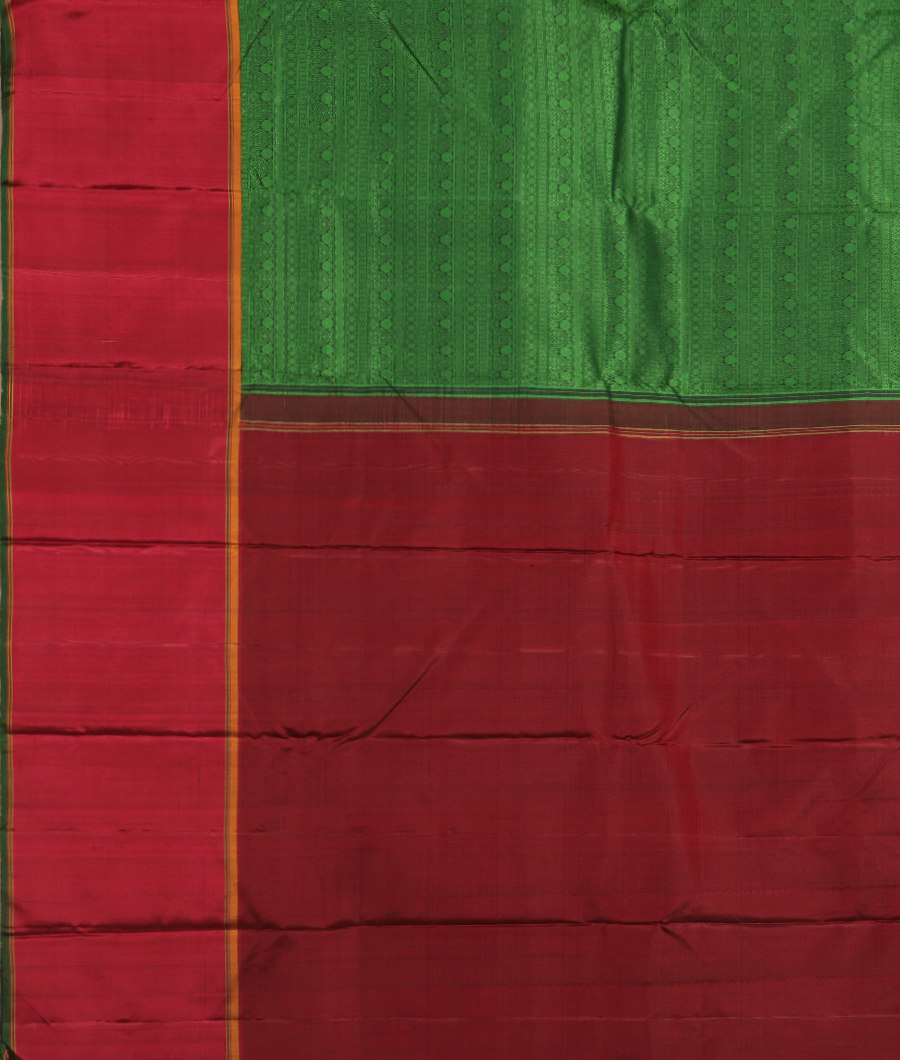 Green Handwoven Kanjivaram Silk Saree T2912494