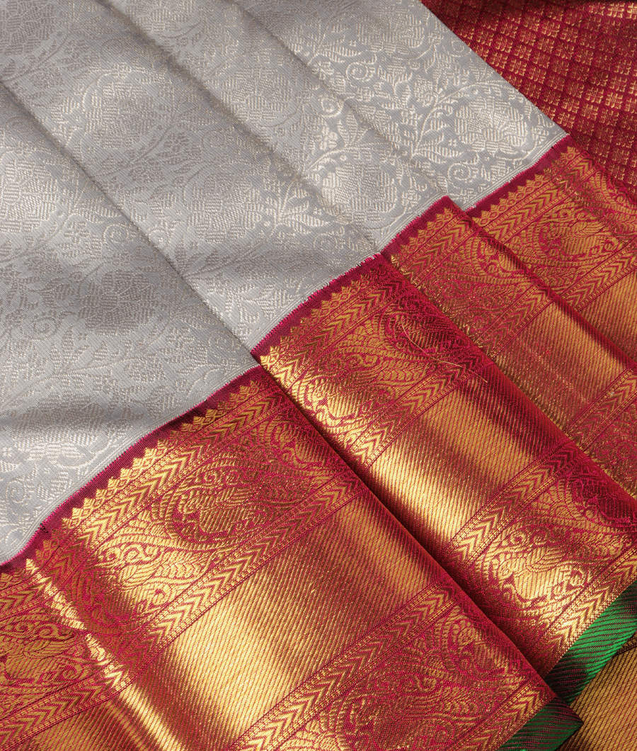 Silver Grey Handwoven Kanjivaram Silk Saree T3052394