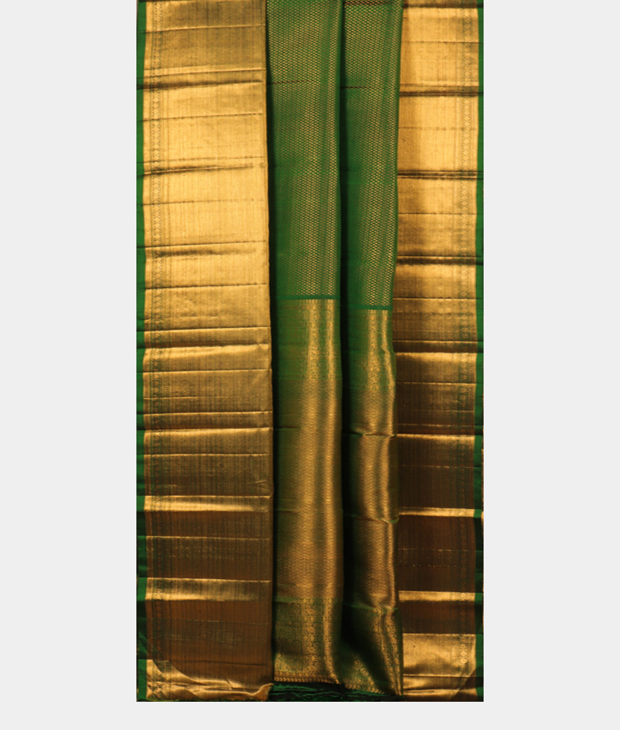 Green Handwoven Kanjivaram Silk Saree T2869132