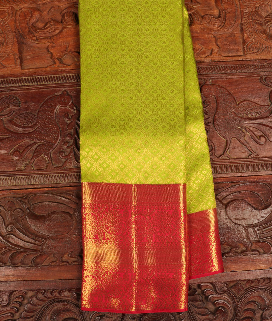 Green Handwoven Kanjivaram Silk Saree T278129-image