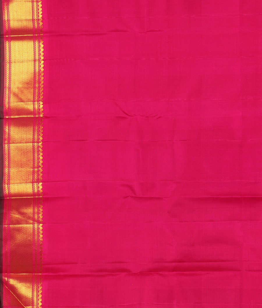 Yellowish Green Handwoven Kanjivaram Silk Saree T2426703