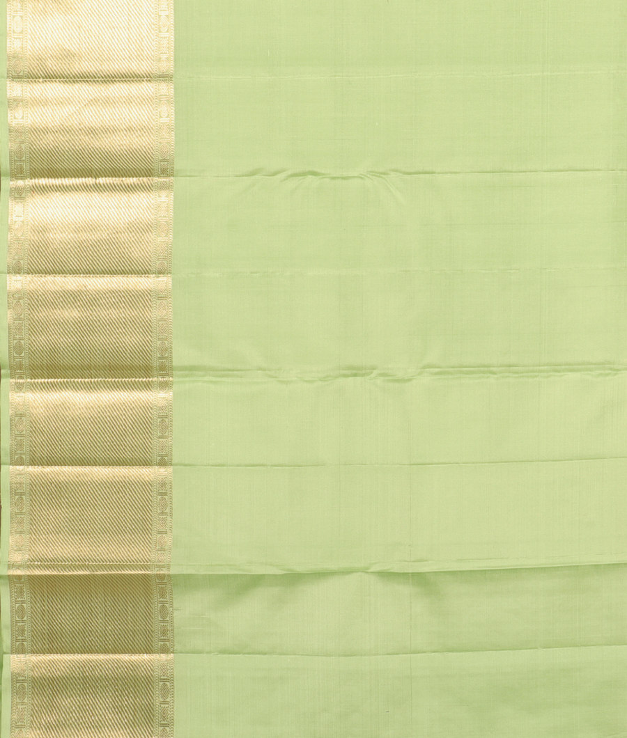 Light Green Handwoven Kanjivaram Silk Saree T2850633