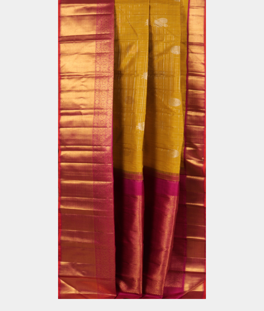Green Handwoven Kanjivaram Silk Saree T3019162