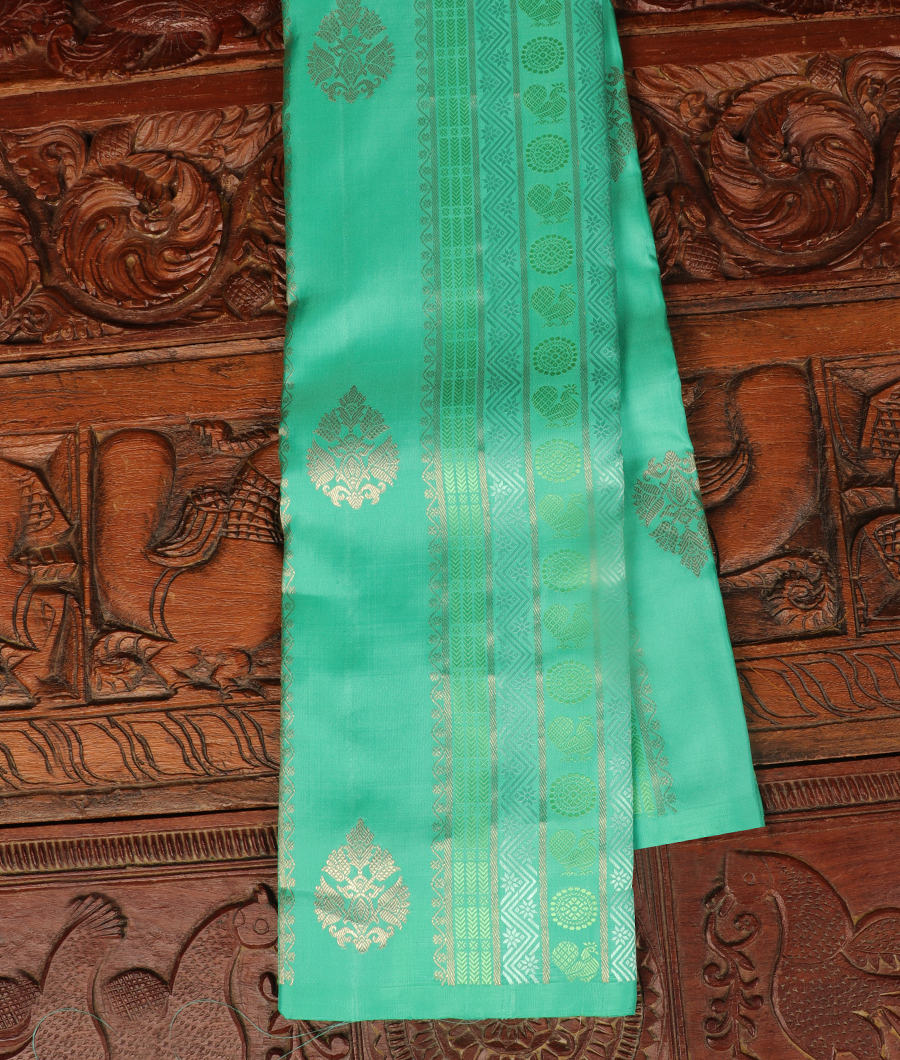 Green Handwoven Kanjivaram Silk Saree T309632-image