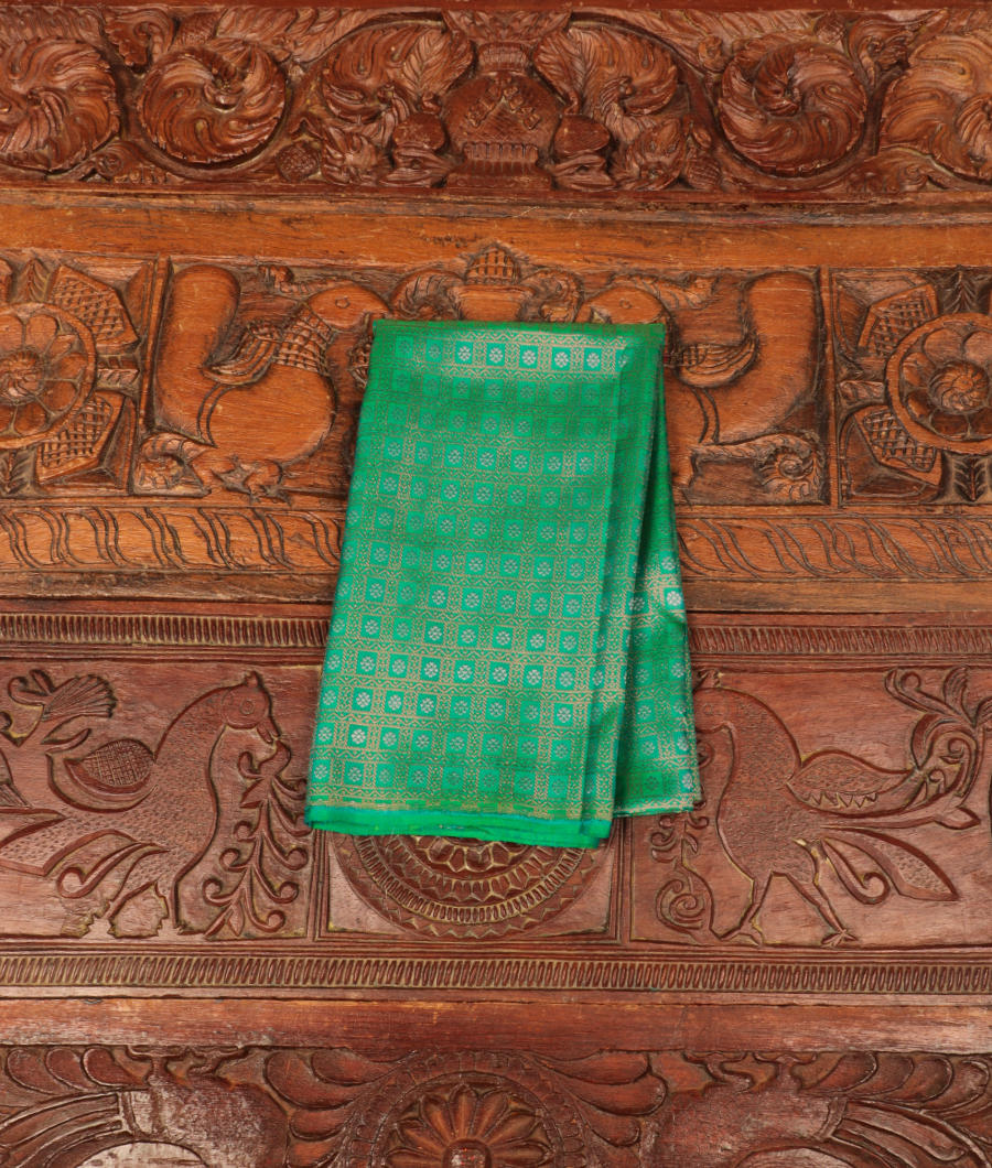 Green Handwoven Kanjivaram Silk Blouse T34-image