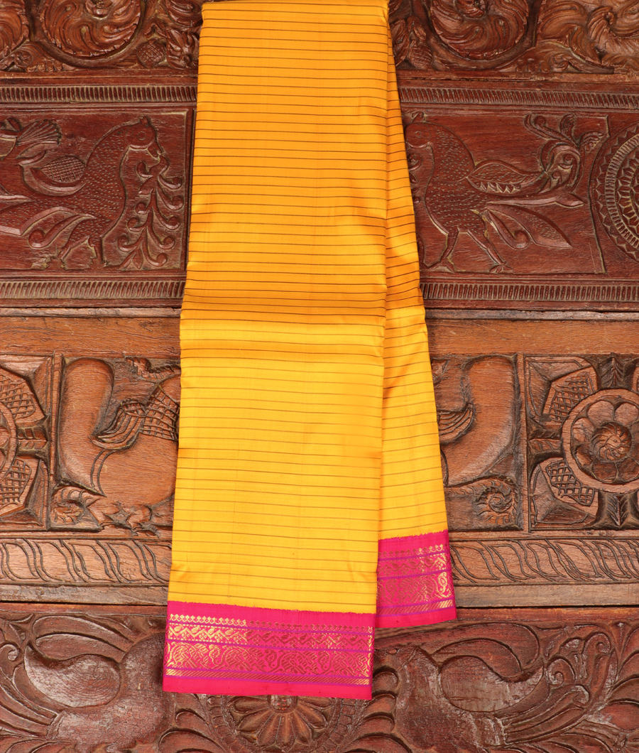 Yellow Handwoven Kanjivaram Silk Saree T284710-image