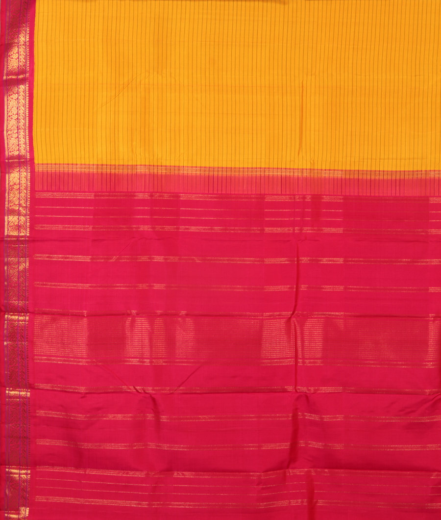 Yellow Handwoven Kanjivaram Silk Saree T2847104