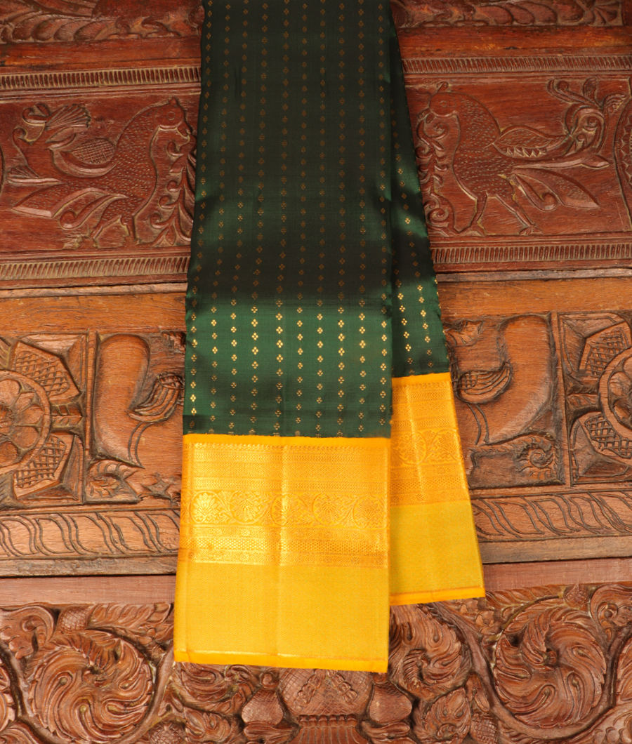 Bottle Green Handwoven Kanjivaram Silk Saree T307374-image