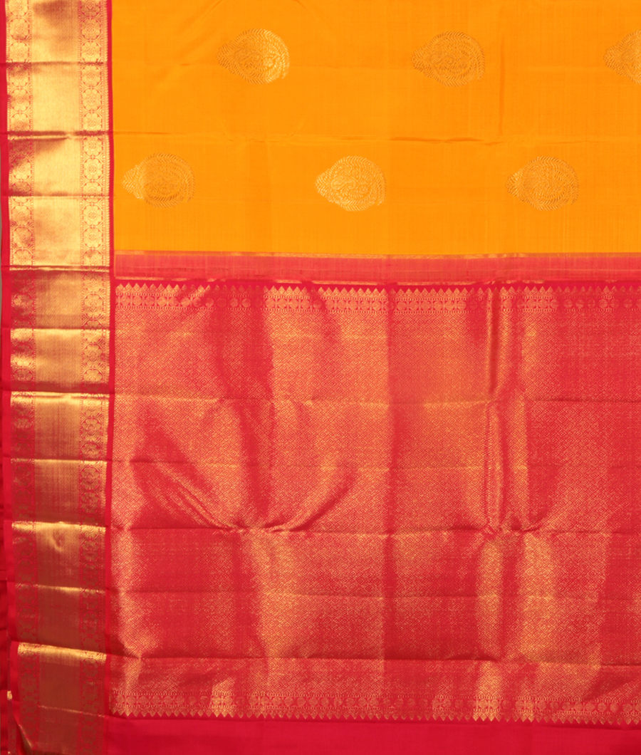 Yellow Handwoven Kanjivaram Silk Saree T3073524