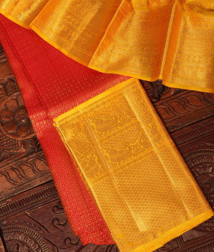 Yellow Handwoven Kanjivaram Silk Pavadai and Dupatta T306480-image