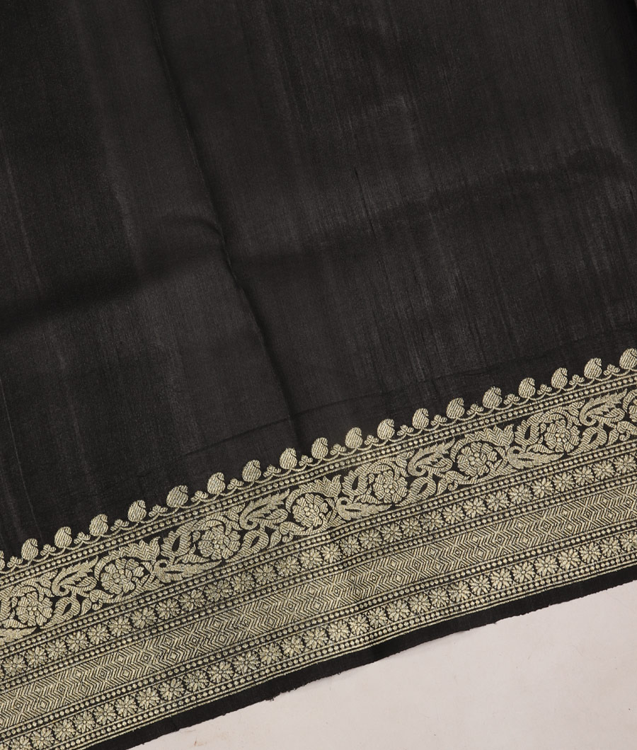 Black banaras Kathan Tussar saree T3130893
