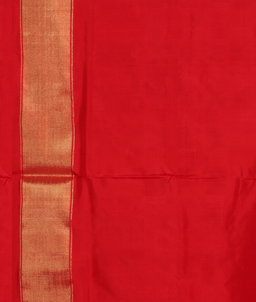 Off White Ikat Silk Saree T3112763