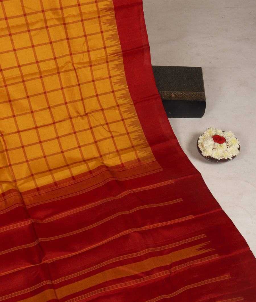 Yellow Handwoven Kanjivaram Silk Saree T3168072