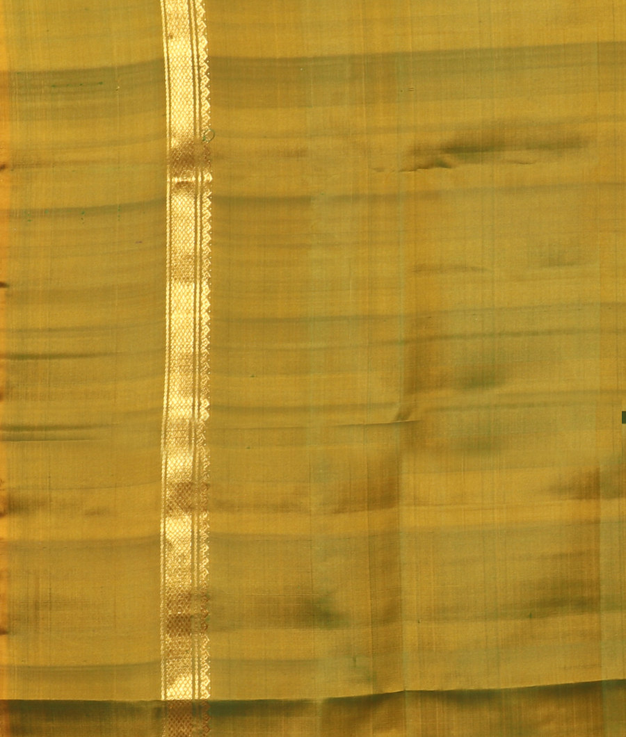 Green Soft Silk Saree T3181343