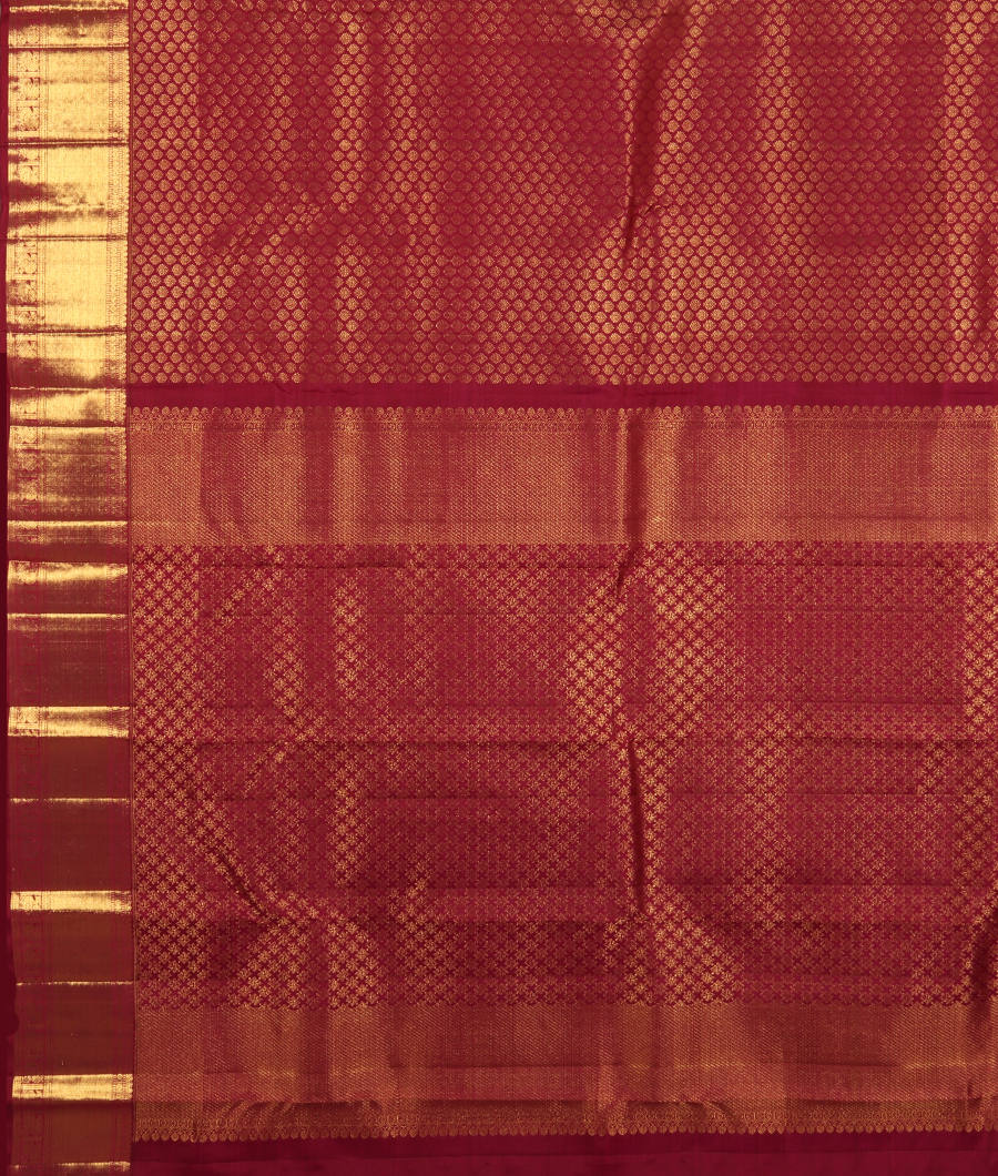 Maroon Handwoven Kanjivaram Silk Saree T3183074