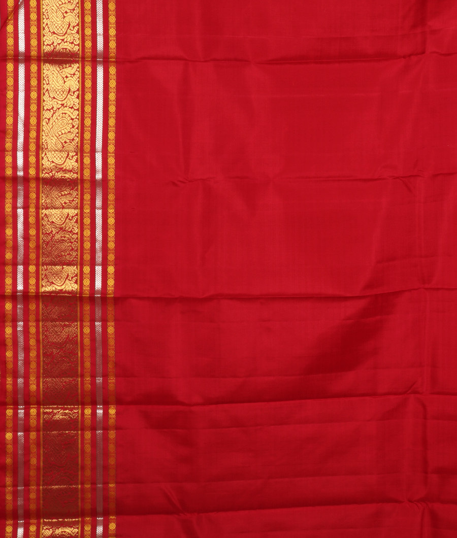 Yellow Handwoven Kanjivaram Silk Saree T1677543