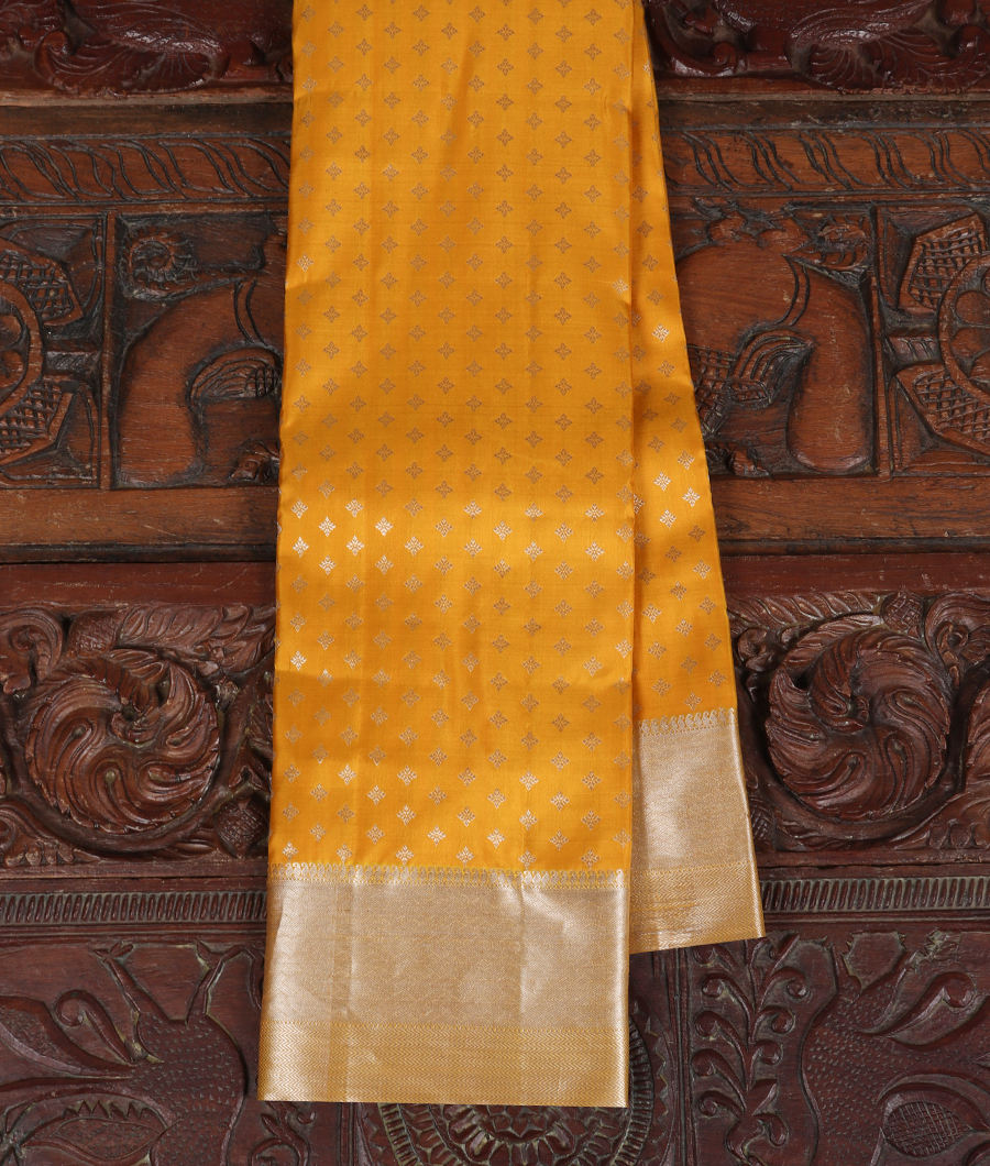 Yellow Handwoven Kanjivaram Silk Saree T326495-image