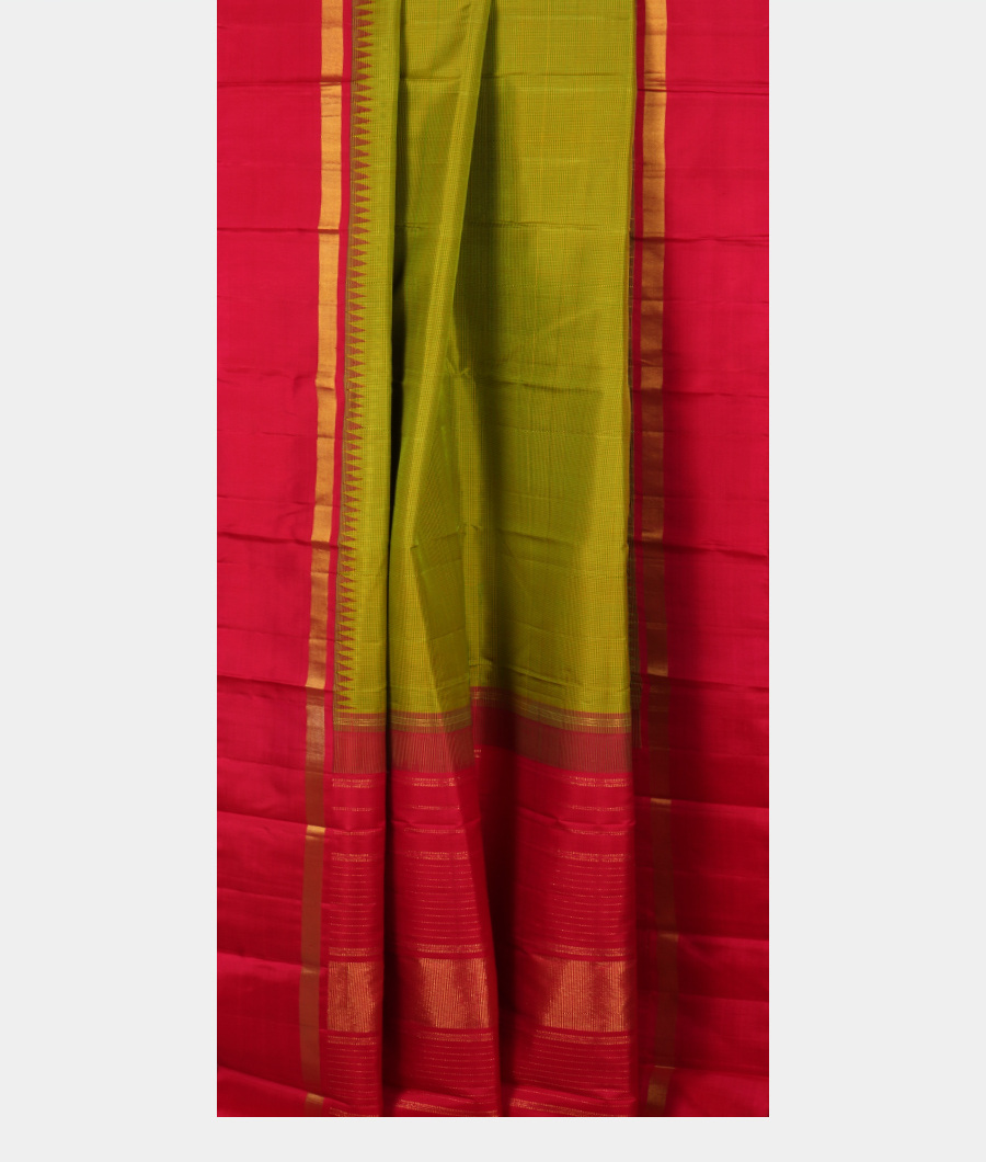 Green Handwoven Kanjivaram Silk Saree T3135892