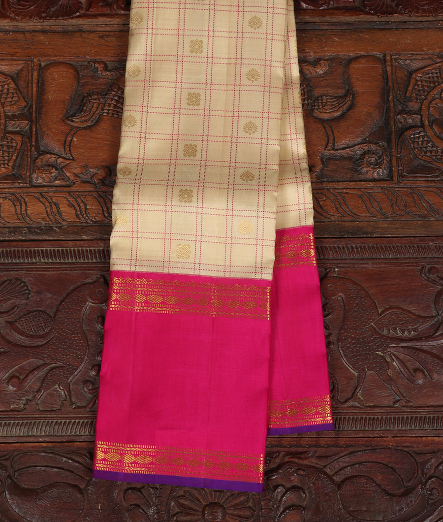 Cream Handwoven Kanjivaram Silk Saree T301877-image