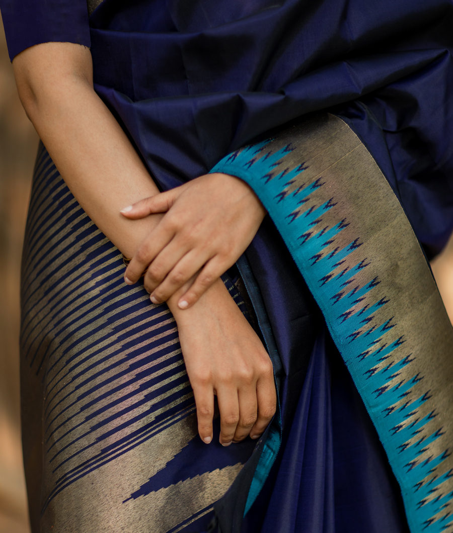Blue Handwoven Kanjivaram Silk Saree T3211684