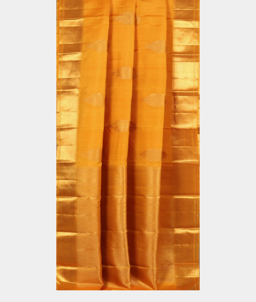 Yellow Handwoven Kanjivaram Silk Saree T3318362