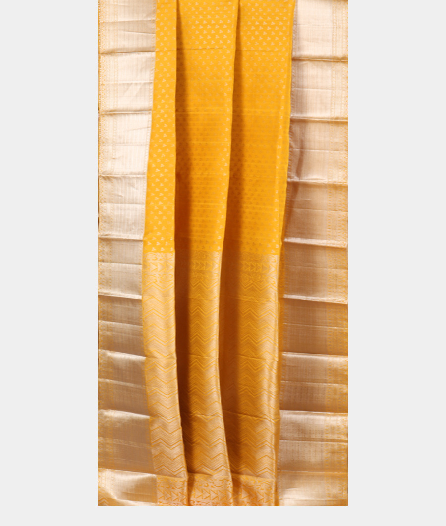 Yellow Handwoven Kanjivaram Silk Saree T3264642