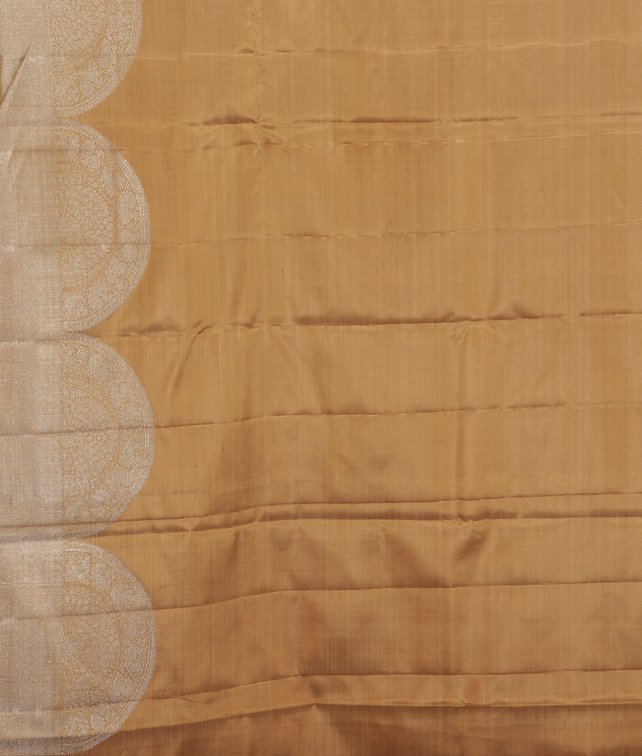 Beige Handwoven Kanjivaram Silk Saree T2295913