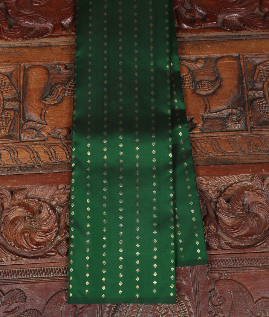 Green Handwoven Kanjivaram Silk Saree T325184-image