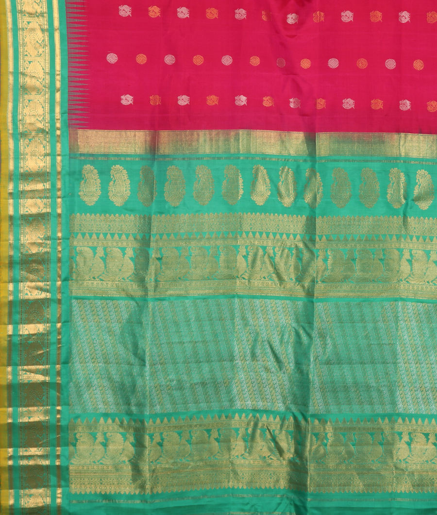 Magenta Gadwal Silk Saree T3324604