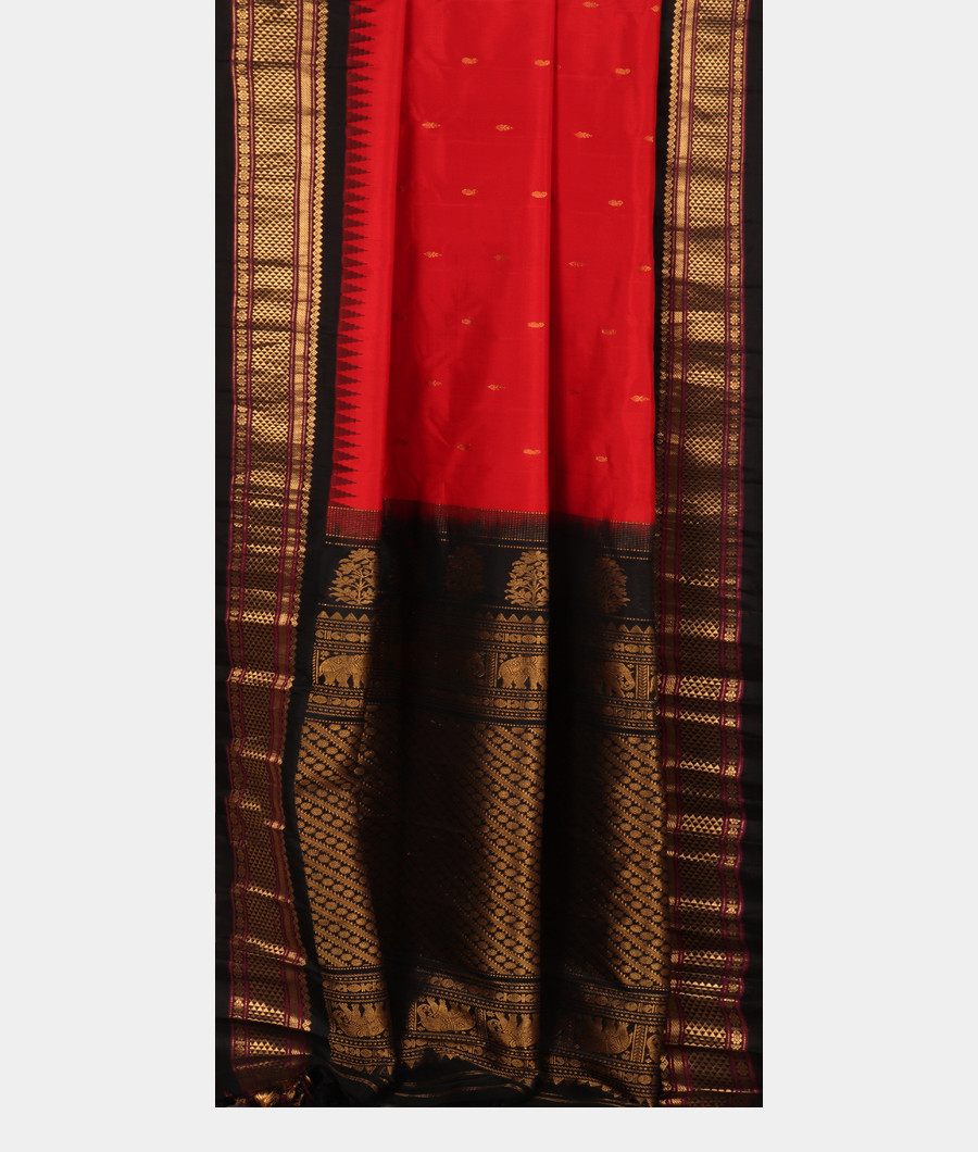 Red Gadwal Silk Saree T2346982