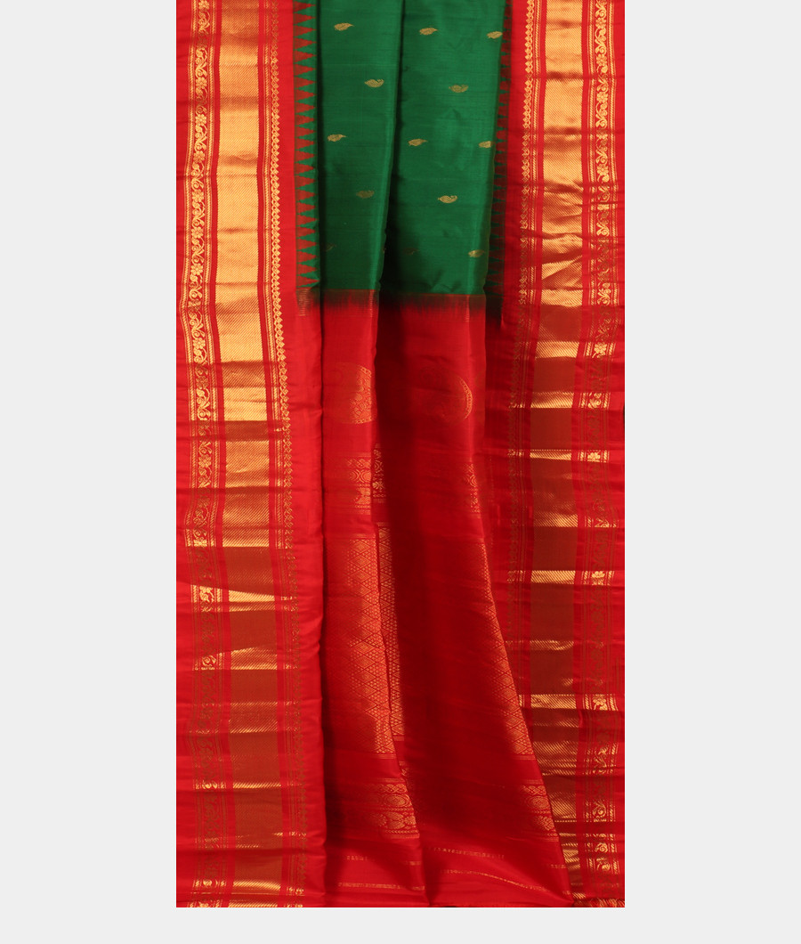 Green Gadwal Silk Saree T3324882