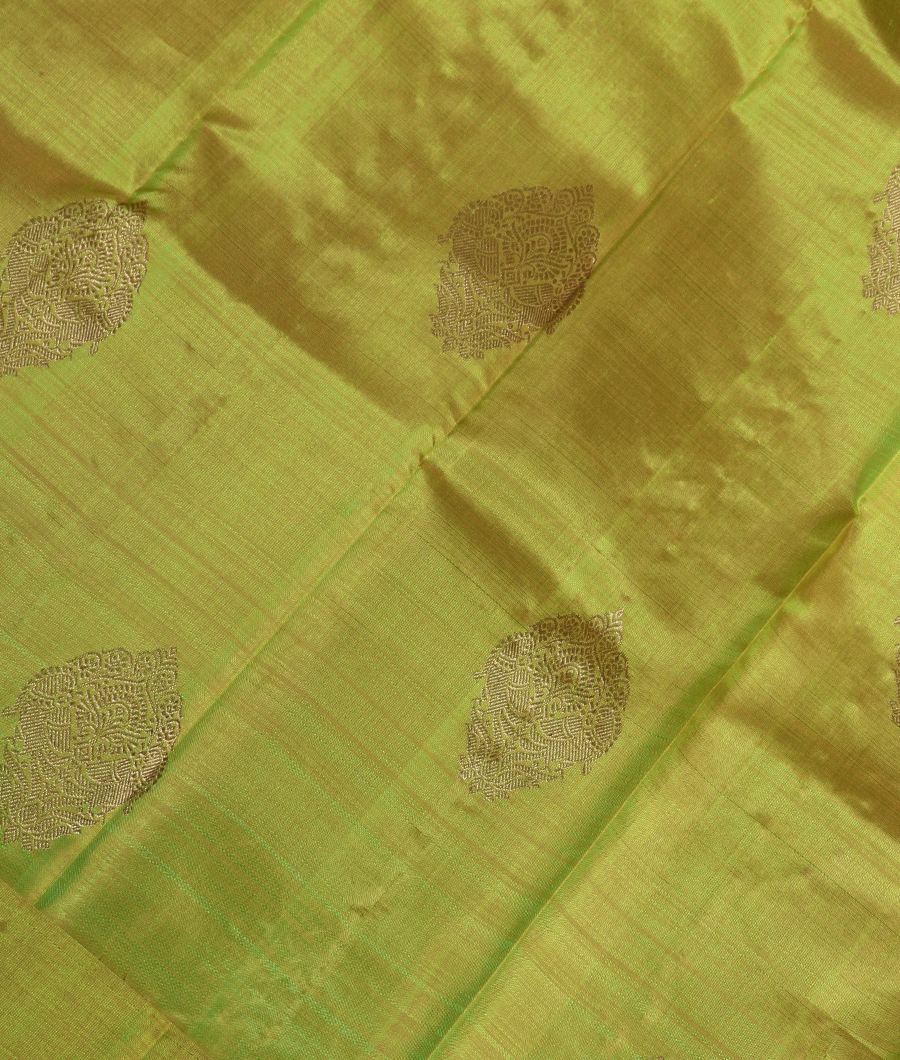 Yellowish Green Kanjivaram Silk Dupatta T119599-image