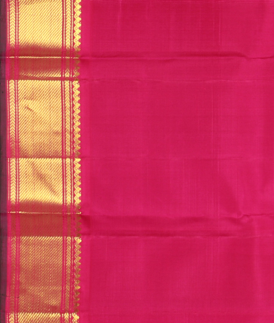 Yellowish Green Handwoven Kanjivaram Silk Saree T2426673