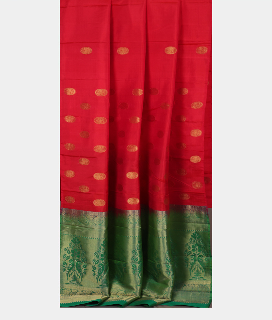 Red Handwoven Kanjivaram Silk Saree T2739222